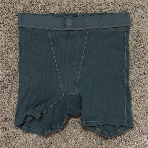 SKIMS set - Picture 3 of 5